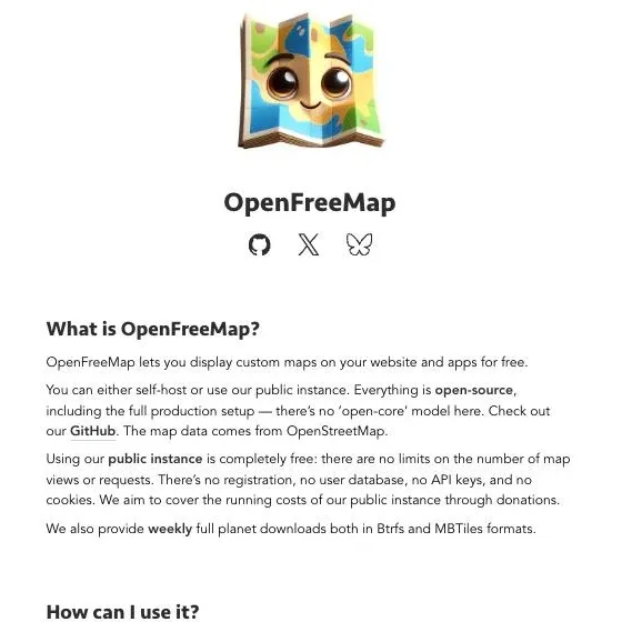 OpenFreeMap 官網首頁,說明文字寫著使用公開 instance 完全免費、對地圖瀏覽次數與請求數沒有上限,不需註冊、沒有使用者資料庫、沒有 API key、也沒有 cookie